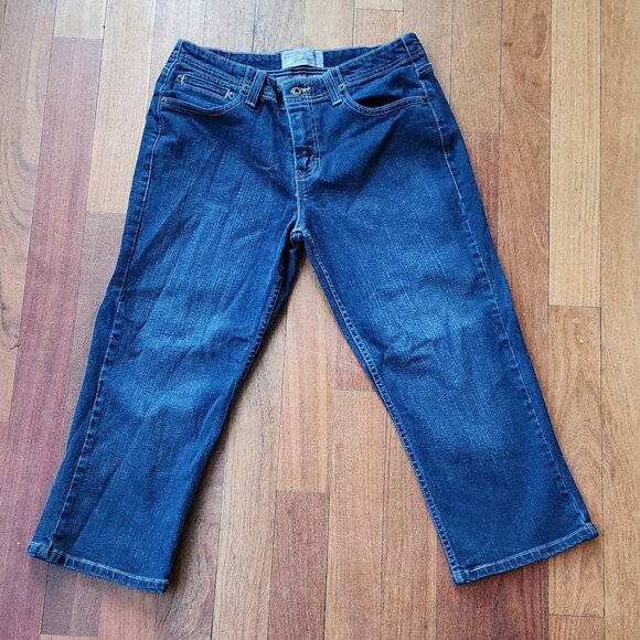 Signature by Levi Strauss Dark Wash Denim Cropped Jeans Size 10 - Picture 4 of 15